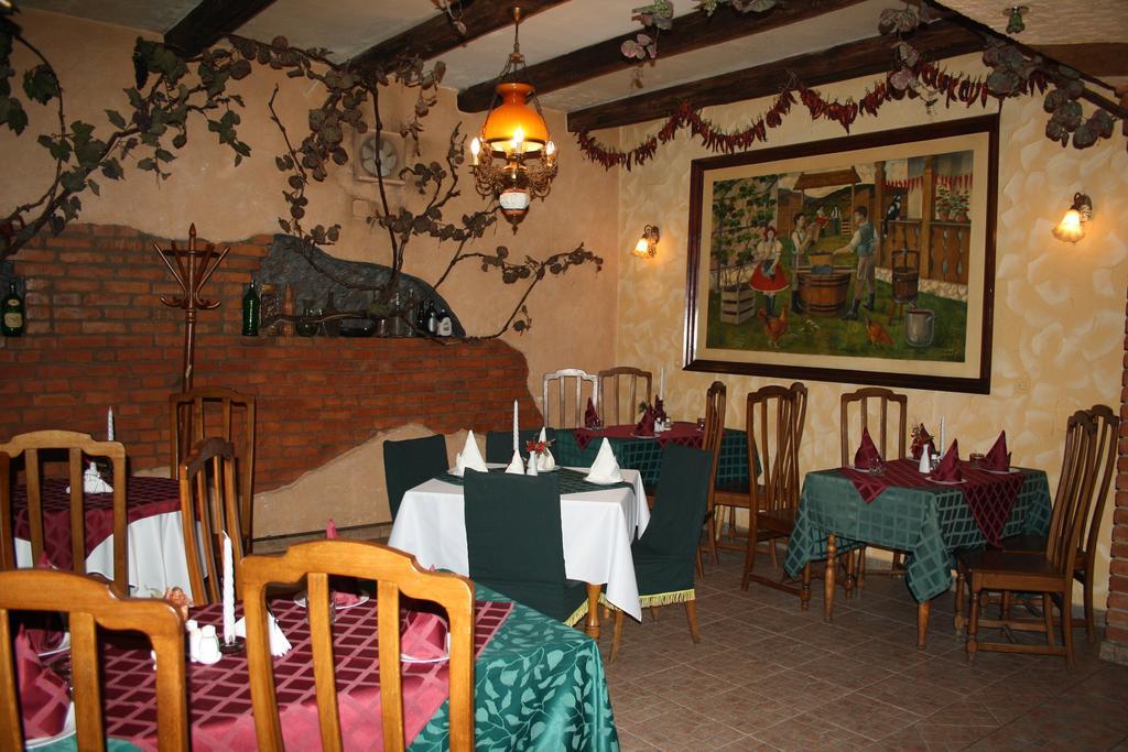 Fkoka Bed & Breakfast Berehove  Exterior photo